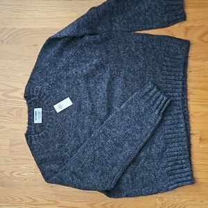 Old Navy Sweater